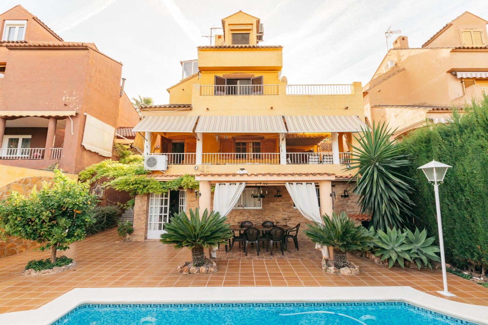 Chalet, Villa Rodeada De Naturaleza Piscina A Doce Klm De Valencia Y 7 Del Aeropuerto Exterior foto